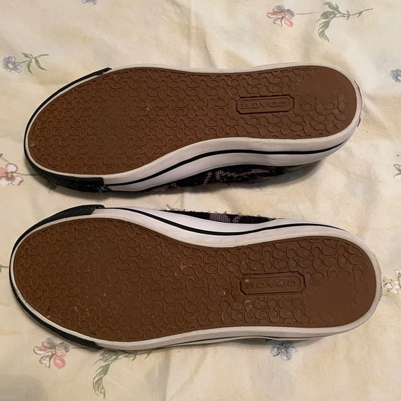 Shoes - Picture 2 of 2